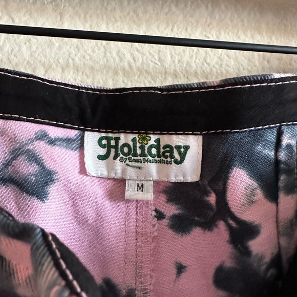 Emma Mulholland on Holiday Kokomo Tie Dye Pants - Picture 2 of 12